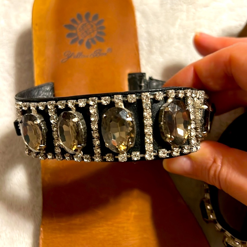 Yellow Box Black and Brown Sandals with Rhinestones Decorative Straps. Size 8 - Picture 3 of 6
